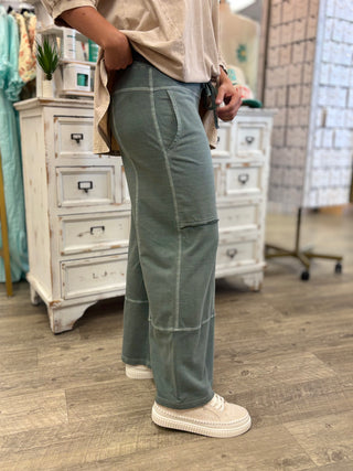 Effortless Edge Wide Leg Pants