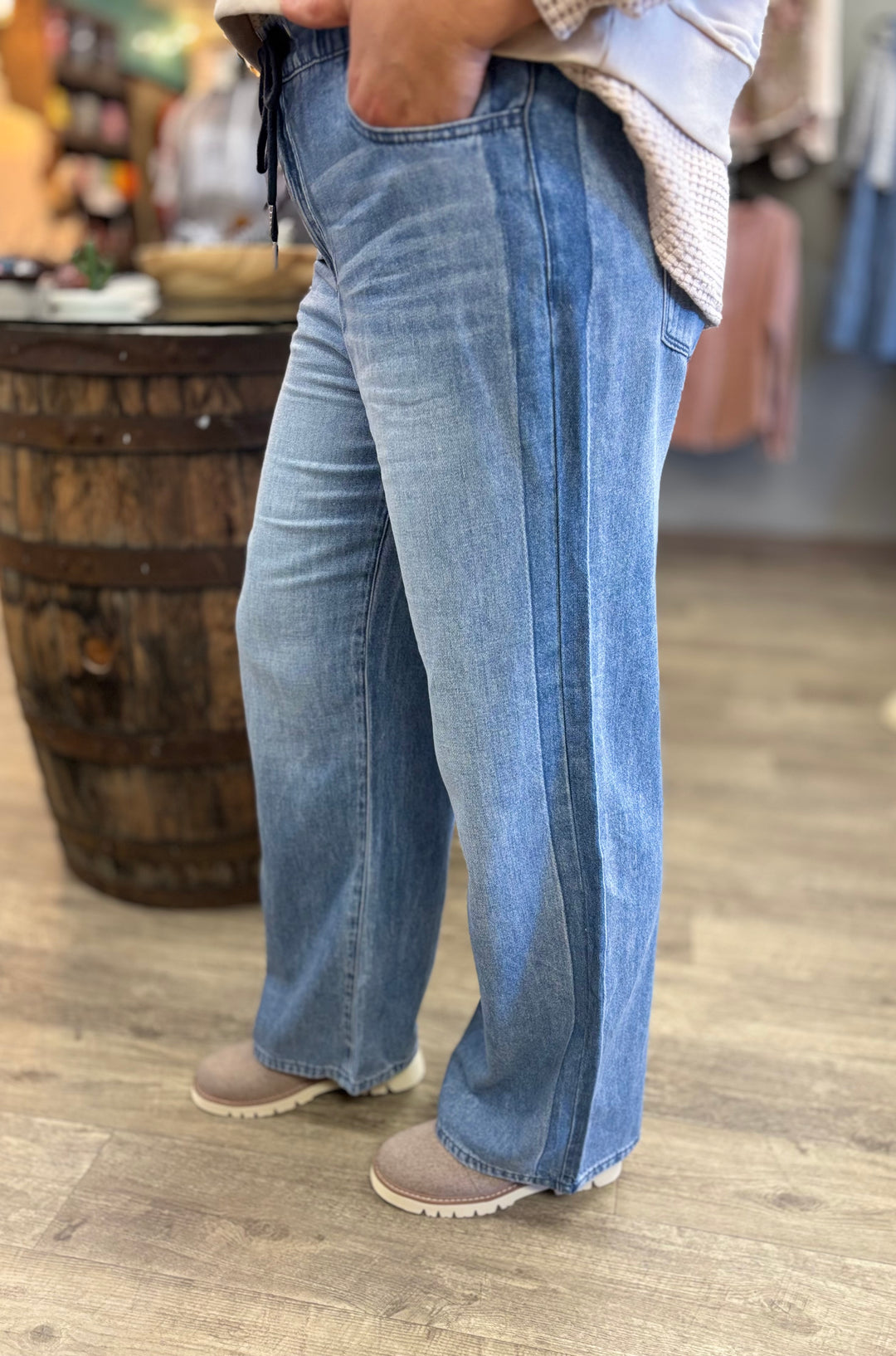 Judy Blue High Waist Wilhemina Elastic Waistband & Side Panel Denim Jeans-Bottoms-Judy Blue-Evergreen Boutique, Women’s Fashion Boutique in Santa Claus, Indiana