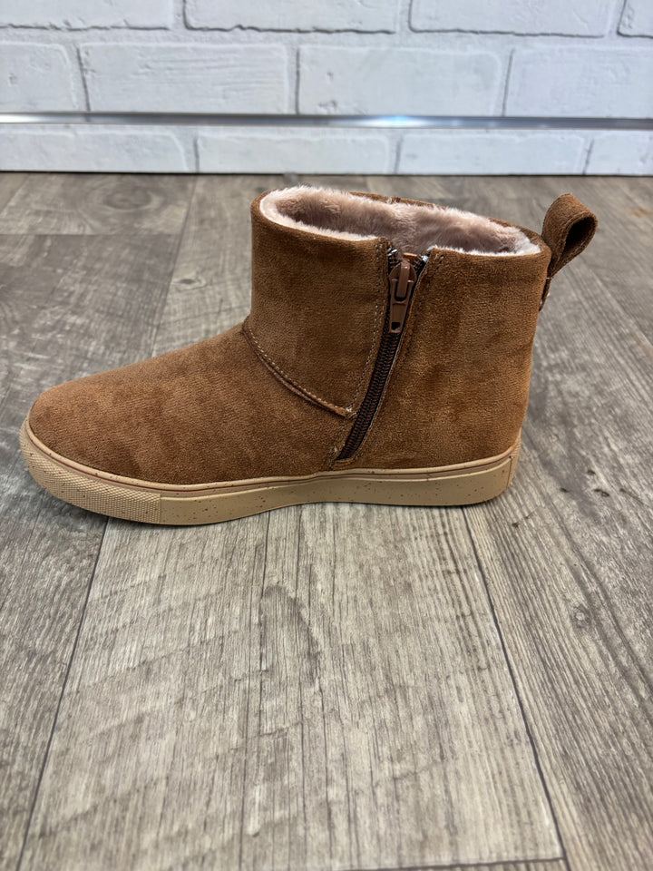 Very G Fuzzy Ankle Boots-Shoes-Very G-Evergreen Boutique, Women’s Fashion Boutique in Santa Claus, Indiana