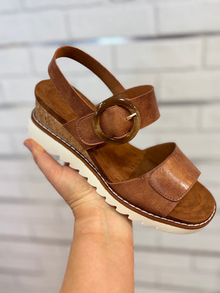 Expand-6 Low Wedge Shoe