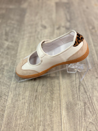 Corky's Sand Combo Calm Down Sneakers