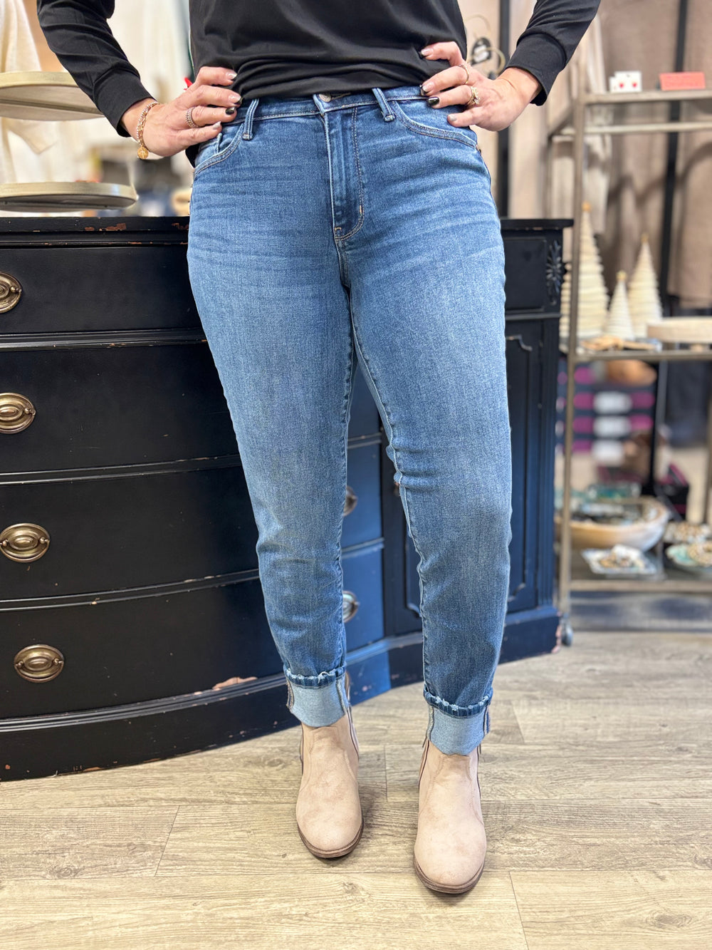 Judy Blue Mid Rise Vintage Wash Boyfriend Denim Jeans 82624-Jeans-JUDY BLUE-Evergreen Boutique, Women’s Fashion Boutique in Santa Claus, Indiana