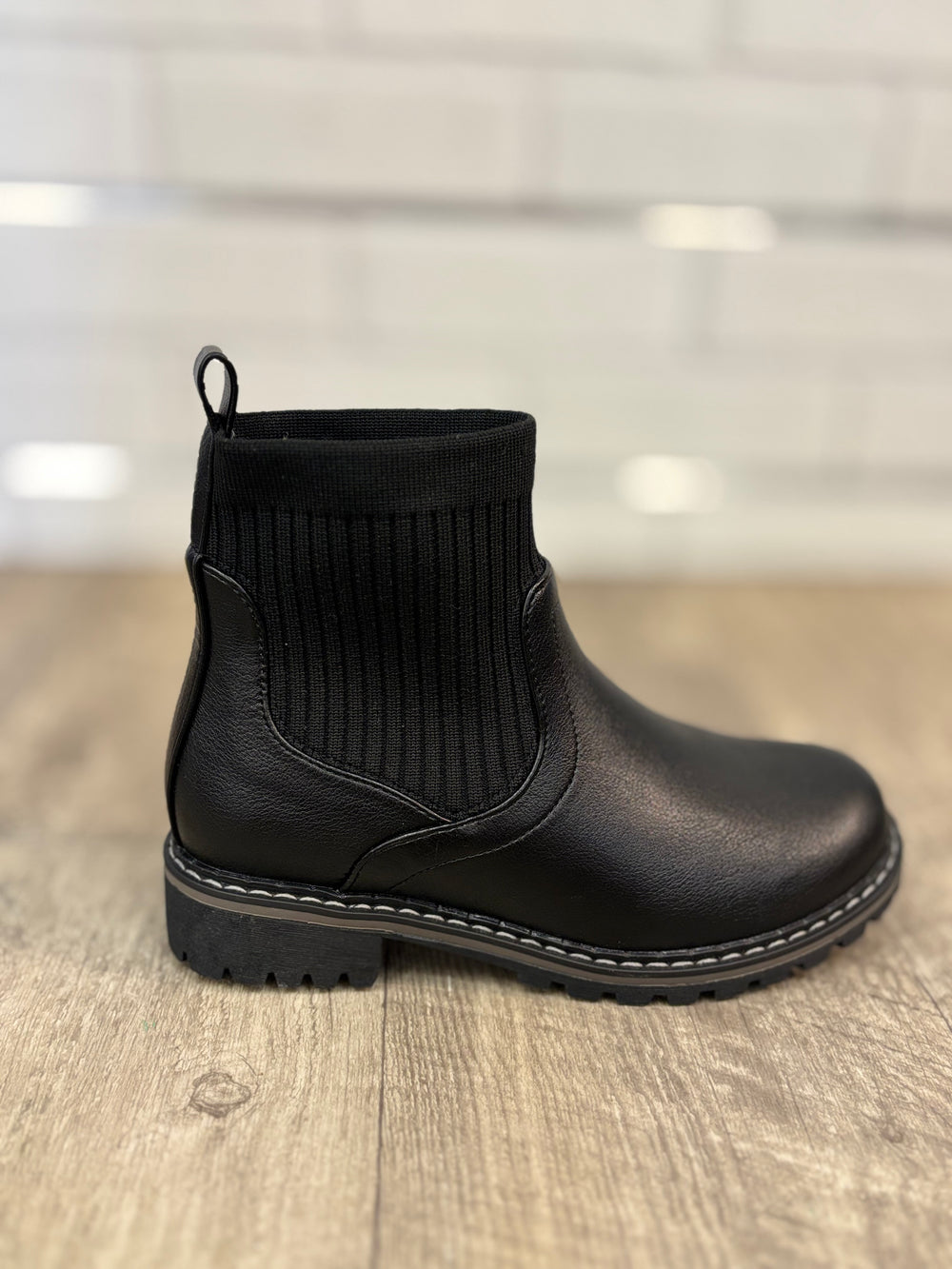 Corkys Cabin Fever Boot, Black-Boots-Corkys-Evergreen Boutique, Women’s Fashion Boutique in Santa Claus, Indiana