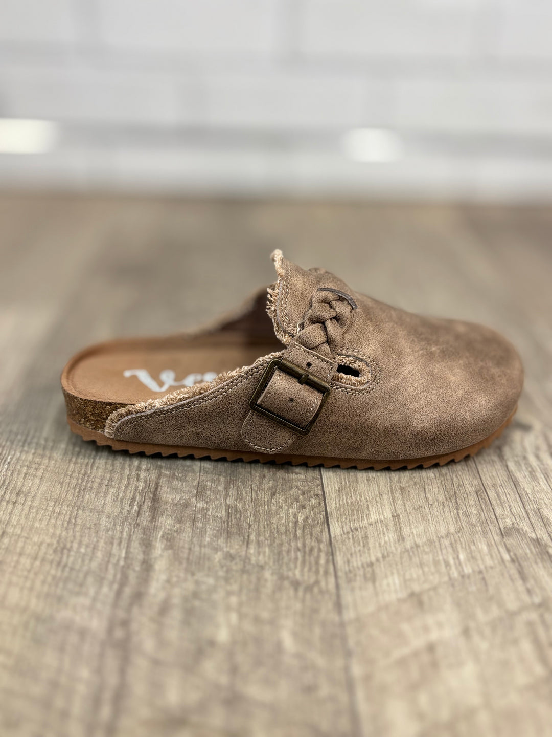 Very G Iris 3 Slip On Mules