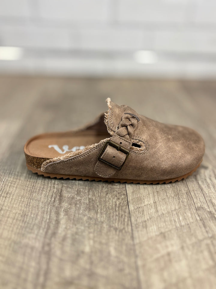 Very G Iris 3 Slip On Mules