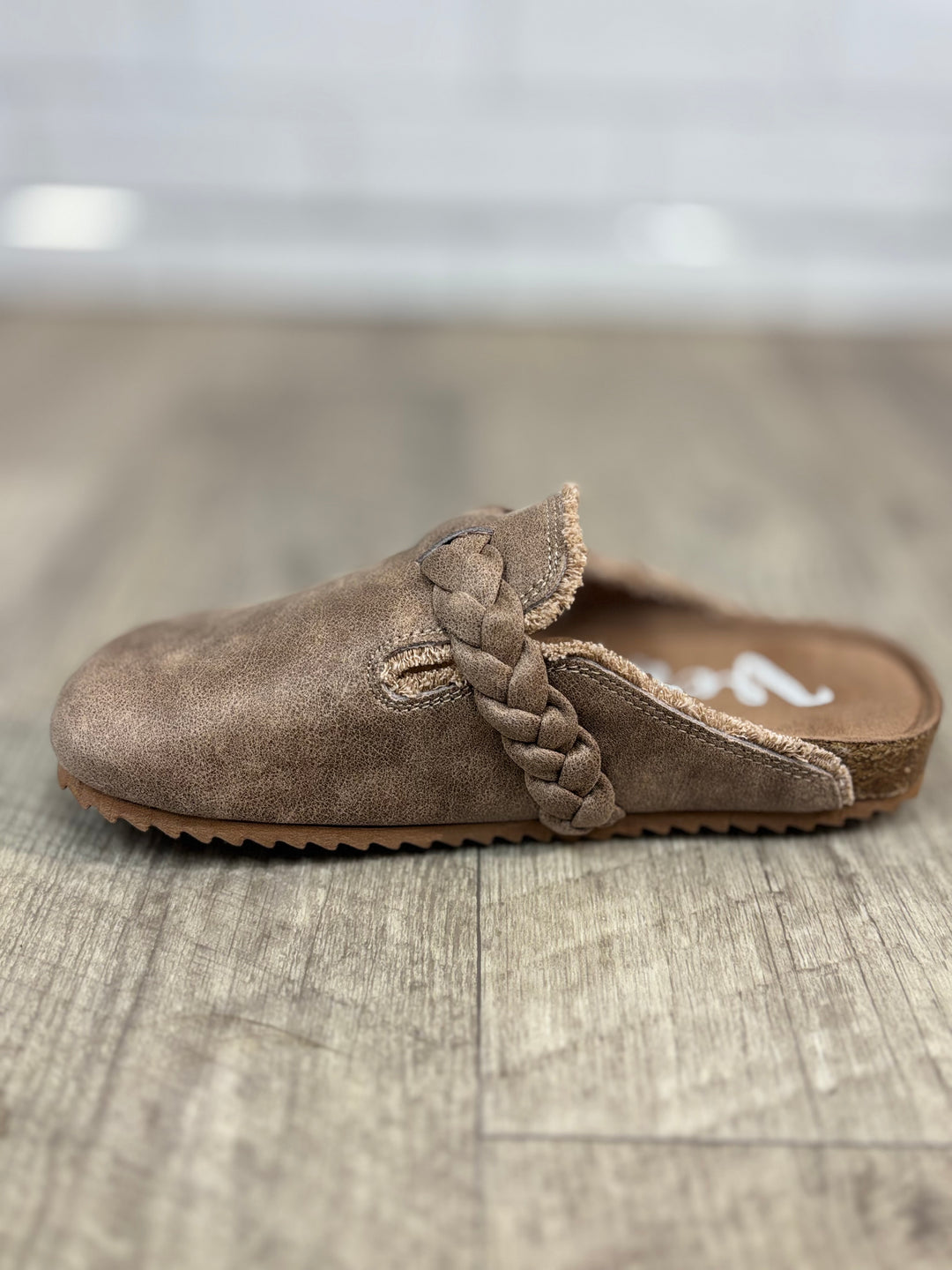 Very G Iris 3 Slip On Mules