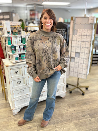 Real-Tree Camouflage Mock-Neck Sweatshirt