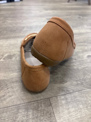 The Karl Flat Shoe by Pierre Dumas