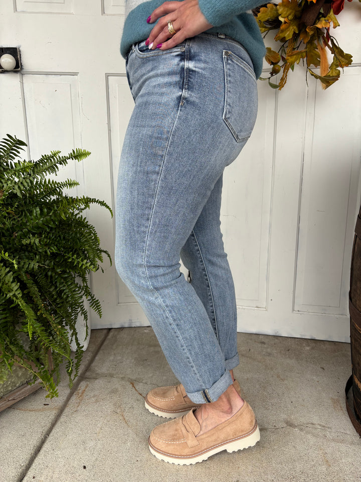 Judy Blue Midrise Bleach Wash Boyfriend Jeans-Denim-Evergreen Boutique-Evergreen Boutique, Women’s Fashion Boutique in Santa Claus, Indiana