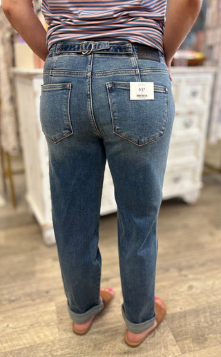 Judy Blue Mid Rise Boyfriend Adjustable Back Tab Hollywood Waist Jeans