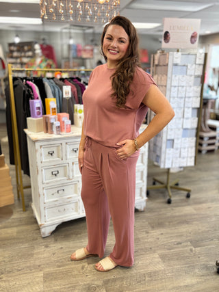 The Kickback Lounge Set