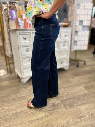 90's Vintage Loose in Dark Denim by Vervet