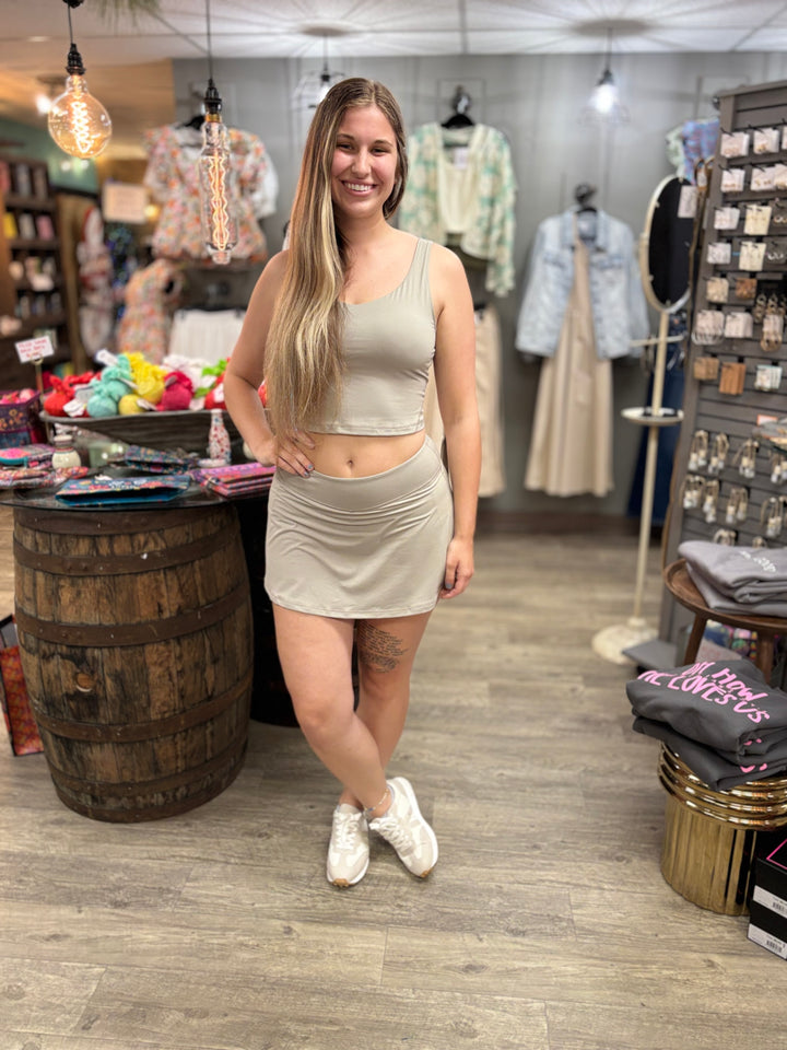 The Momentum Skort-Bottoms-Rae Mode-Evergreen Boutique, Women’s Fashion Boutique in Santa Claus, Indiana