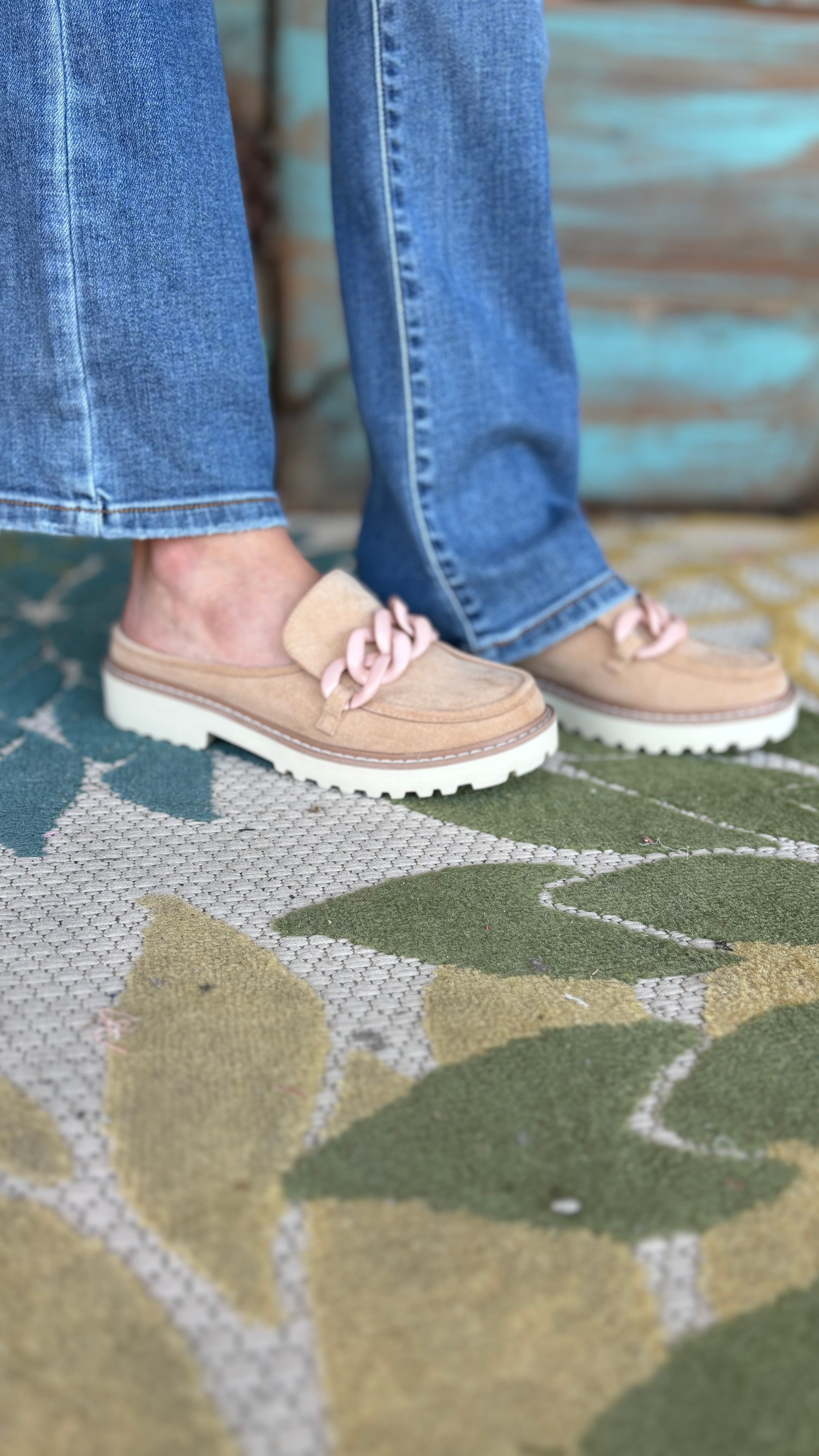 Pierre Dumas Mora – Evergreen Boutique