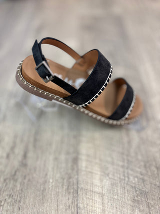 Very G Yara Embroidered Sandal