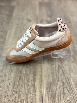 Corkys Heads Up Sand Sneakers
