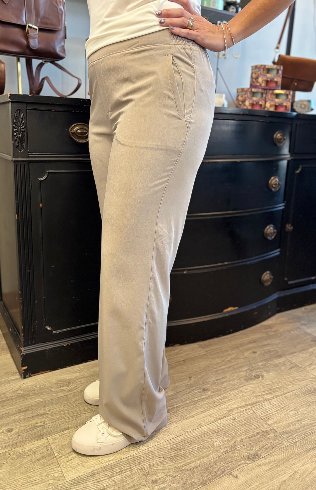 The Weekend Wanderer Pant-Bottoms-Rae Mode-Evergreen Boutique, Women’s Fashion Boutique in Santa Claus, Indiana