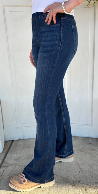 The It-Girl Flare Jeggings by Cello