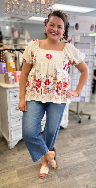 Embroidered Puff Sleeve Top