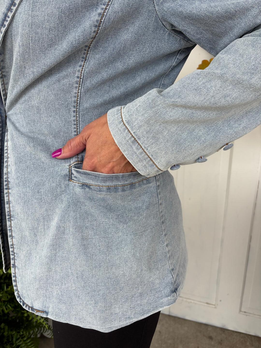 The Ashford Denim Blazer-Jackets-NoaBoa-Evergreen Boutique, Women’s Fashion Boutique in Santa Claus, Indiana