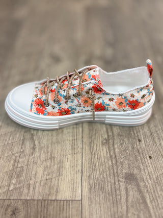 Very G Aman Peach Floral Sneakers