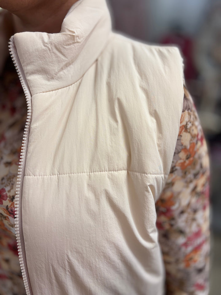 Switch & Snuggle Reversible Vest-Tops-Staccato-Evergreen Boutique, Women’s Fashion Boutique in Santa Claus, Indiana