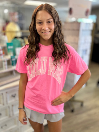 Model wearing hot pink LULU MAC t-shirt