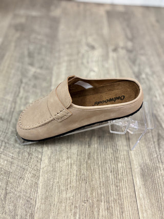 BRIA-7 Nubuck Slip-On Mule | Outwoods