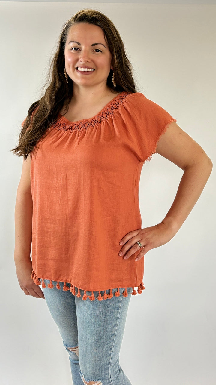 East Fork Tassel Top-Short Sleeves-Easel-Evergreen Boutique, Women’s Fashion Boutique in Santa Claus, Indiana