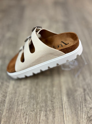 Very G Plaza Platform Sandal
