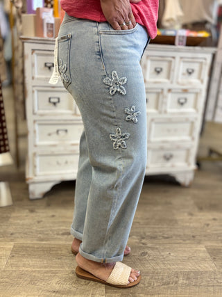 Flower Patch Detail Barrel Jeans