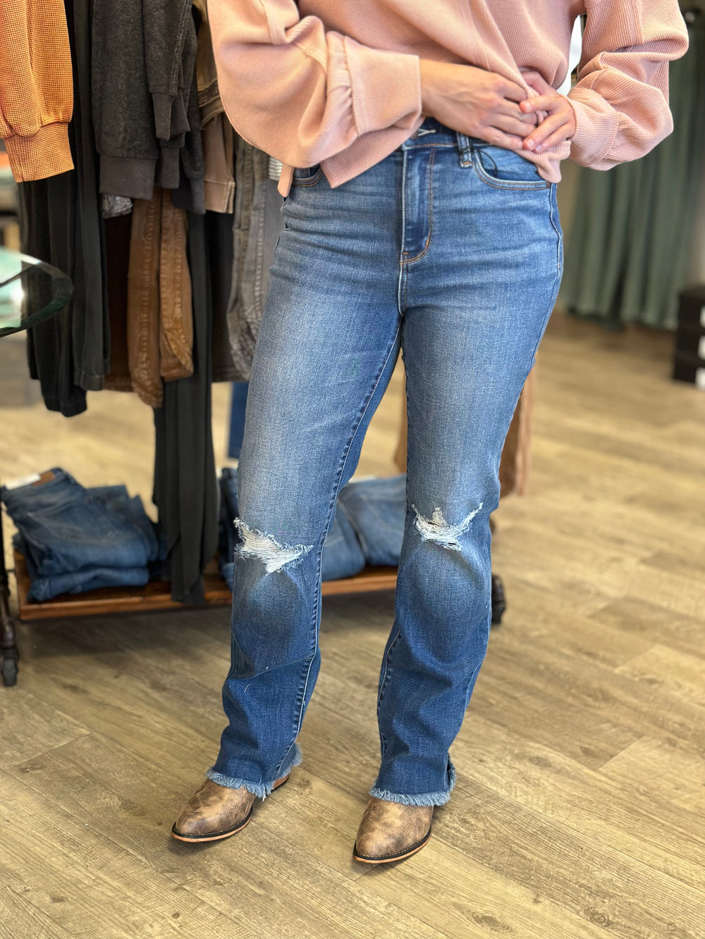 Women's Judy Blue Fray Hem Jeans, Evergreen Boutique