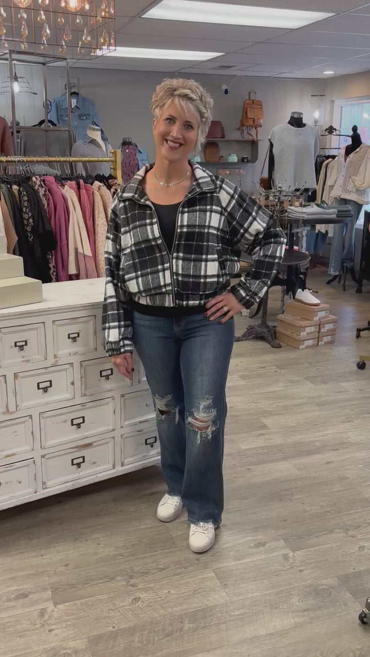 Plaid Mode Zip-Up Jacket